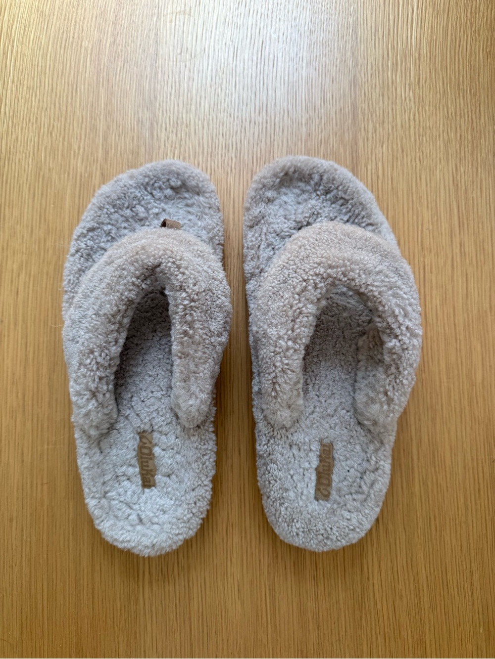 New! Olukai womens shearling slipper size 8-9
